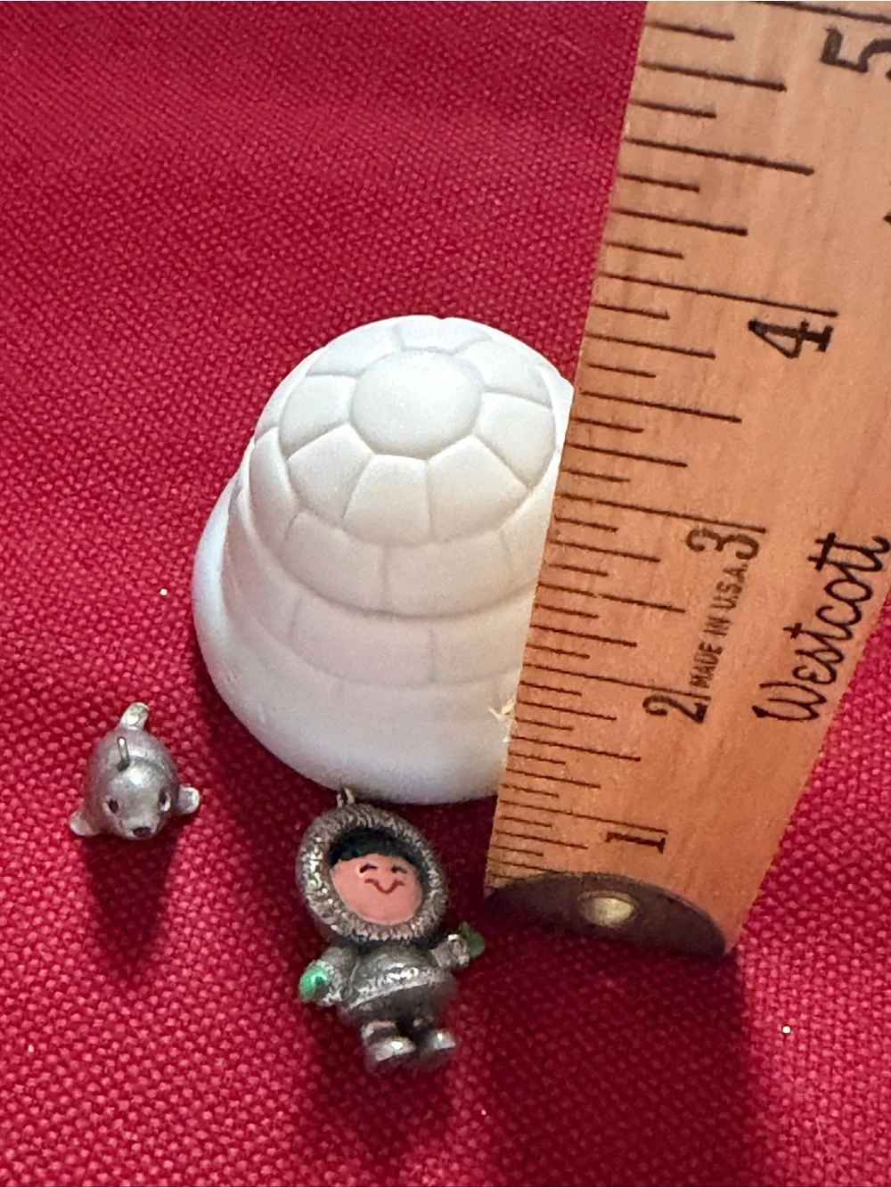 HALLMARK Keepsake 2000 FROSTY FRIENDS Fine Porcelain & Pewter CHRISTMAS ORNAMENT